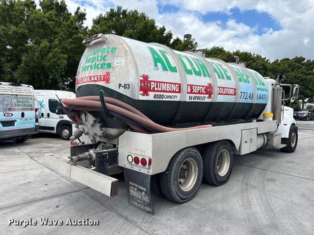 Image of Peterbilt PB335 equipment image 4