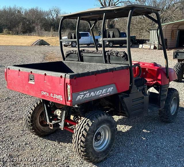 Image of Polaris RANGER 4X4 equipment image 4