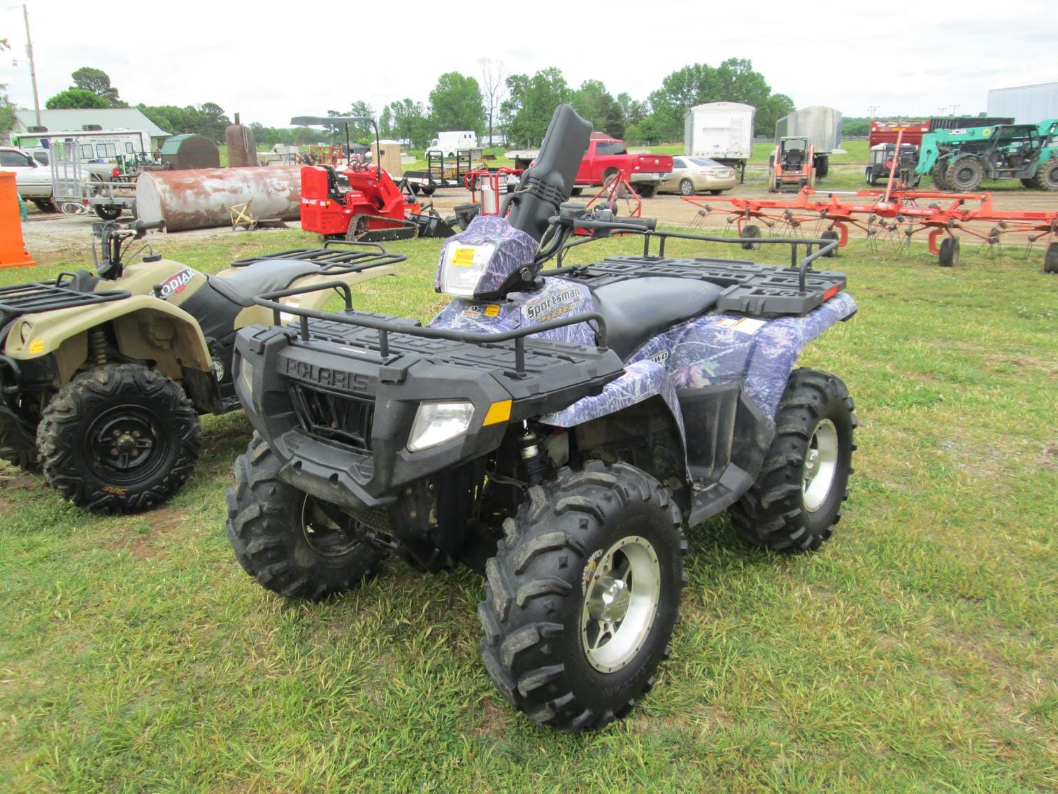 2005 Polaris Sportsman 500 High Output Equipment Image0