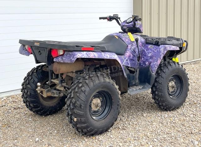 Image of Polaris Sportsman 700 equipment image 4