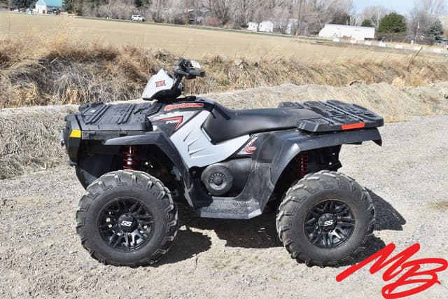 Image of Polaris Sportsman 700 equipment image 1