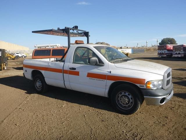 Image of Dodge Ram 2500 equipment image 1