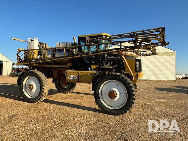 Image of Ag-Chem RoGator 854 equipment image 1