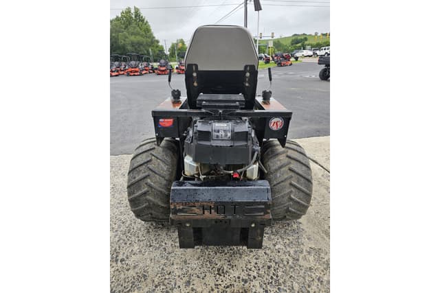 Image of Dixie Chopper Silver Eagle equipment image 4