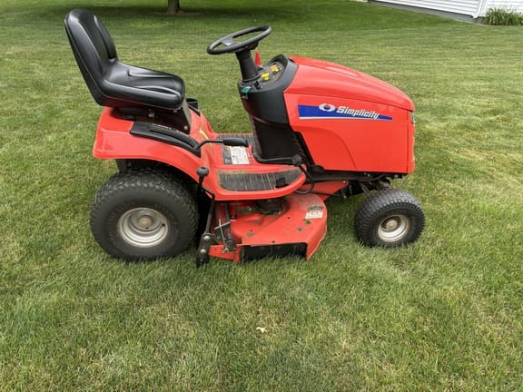 2005 Simplicity Regent Equipment Image0