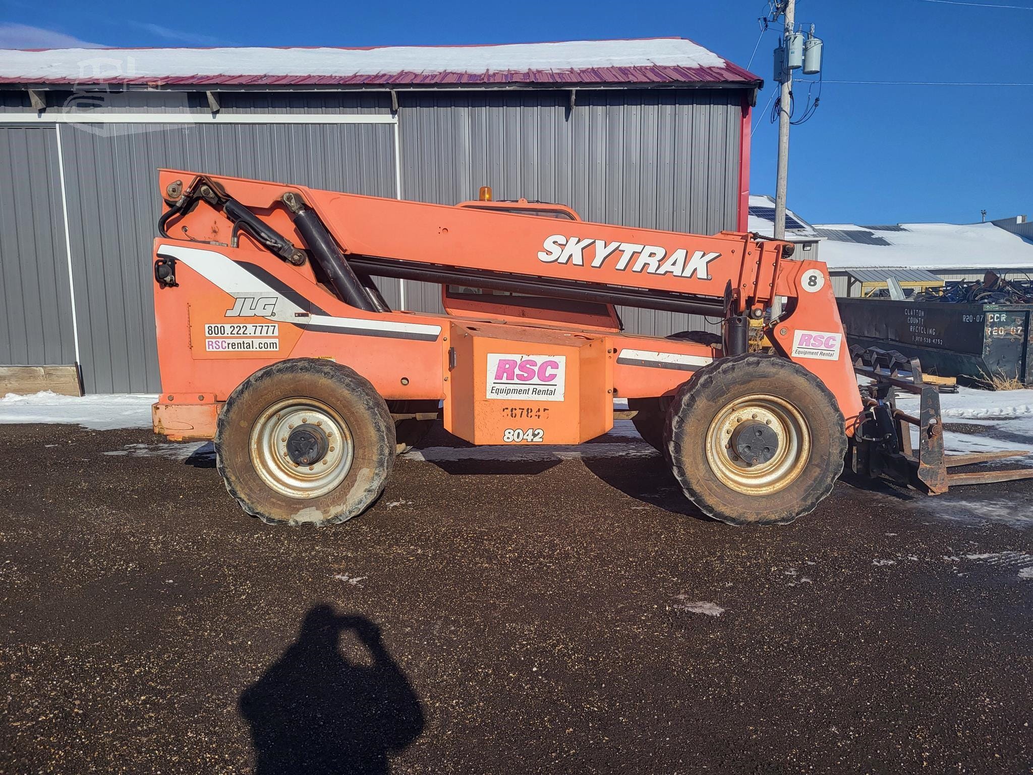 2005 Skytrak 8042 Equipment Image0