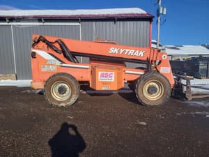 2005 Skytrak 8042 Image