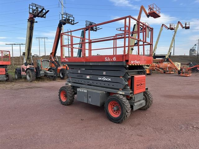 Image of Sky Jack SJ7135RT equipment image 1