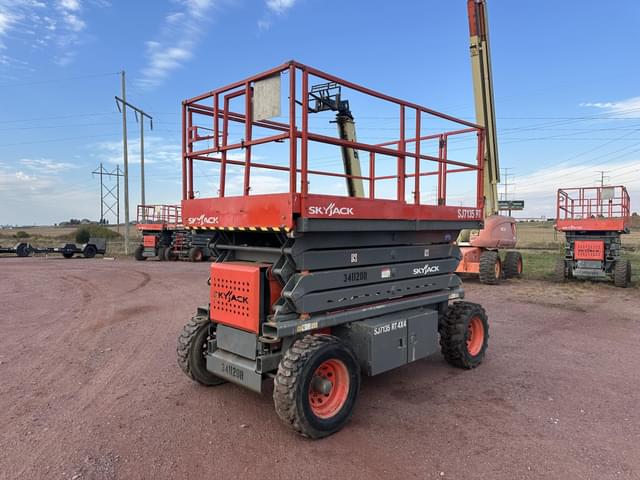 Image of Sky Jack SJ7135RT equipment image 3