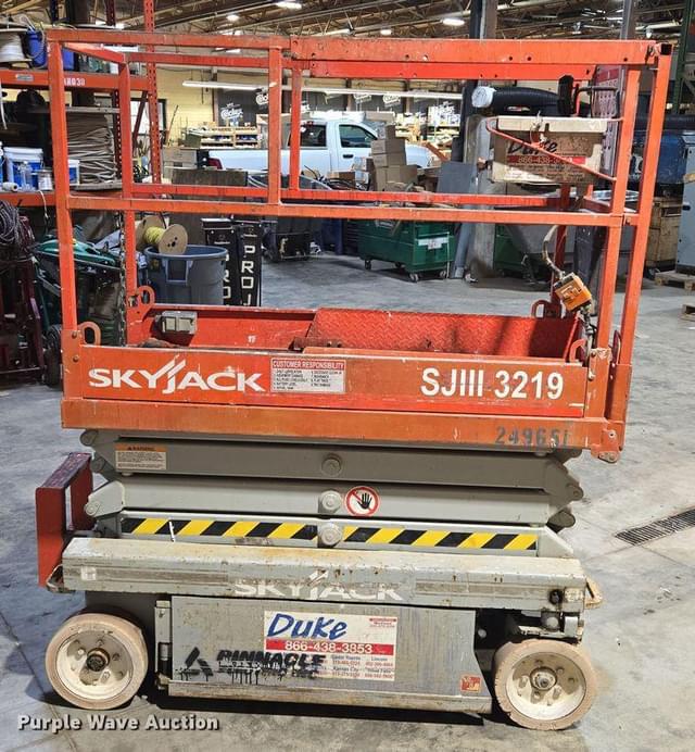 Image of Sky Jack SJIII3219 equipment image 3