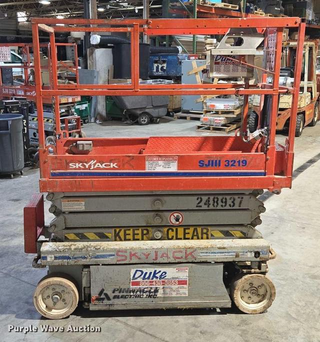 Image of Sky Jack SJIII3219 equipment image 3