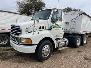 2005 Sterling AT9500 Image