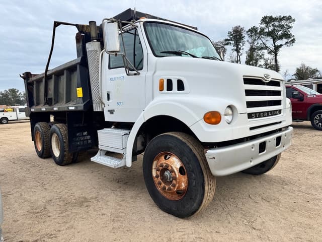 Image of Sterling L7500 equipment image 1