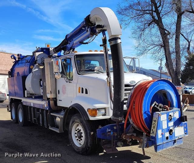 Image of Sterling L7500 equipment image 2