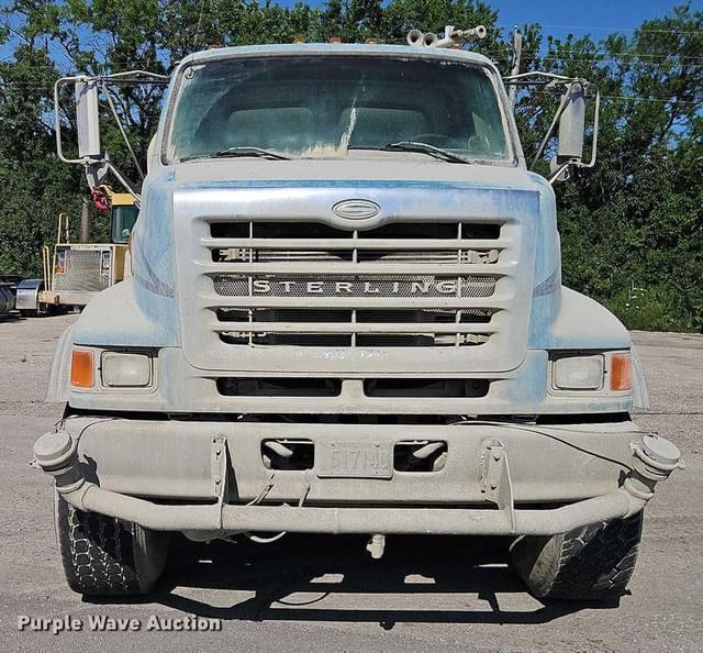 Image of Sterling L7500 equipment image 1