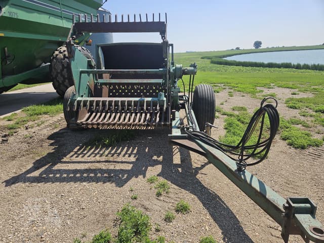 Image of Summers 700 equipment image 1