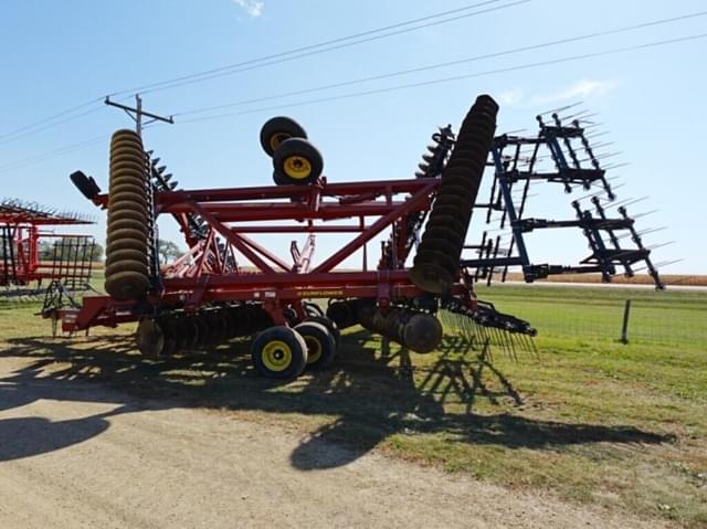 Image of Sunflower 1544 equipment image 2