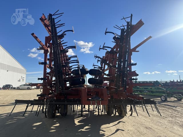 Image of Sunflower 5055-44 equipment image 3