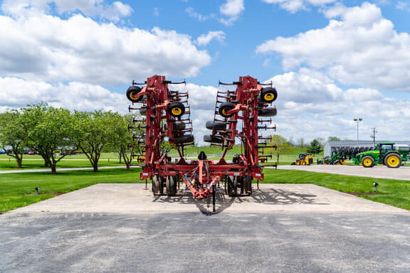 Image of Sunflower 5055-48 equipment image 1
