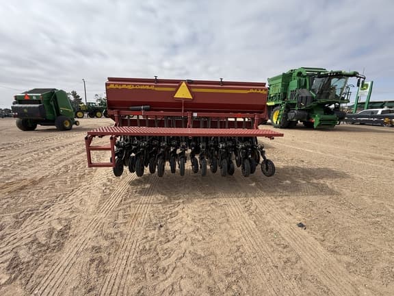Image of Sunflower 9433-30 equipment image 3