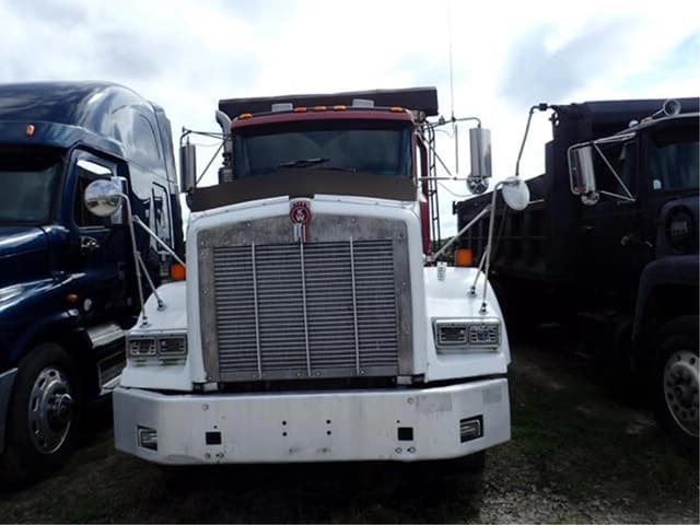 Image of Kenworth T800 equipment image 1