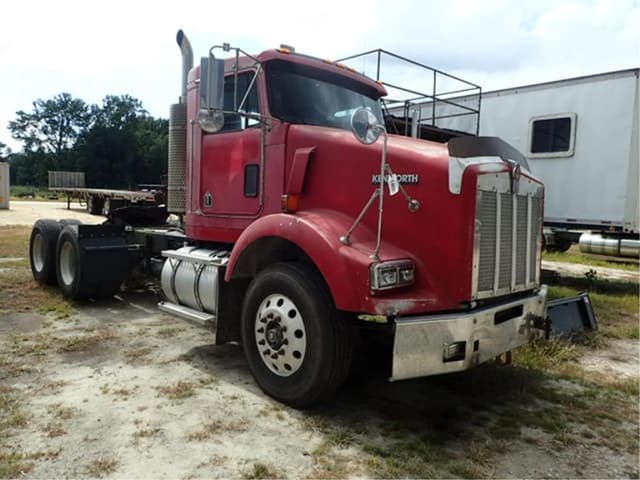 Image of Kenworth T800 equipment image 1