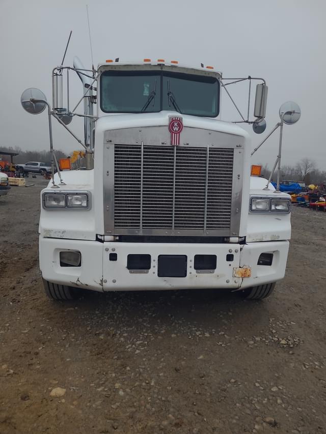 Image of Kenworth T800 equipment image 1