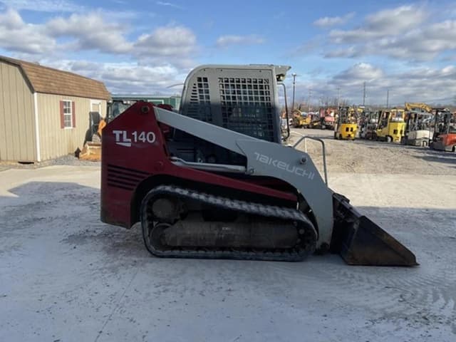 Image of Takeuchi TL140 equipment image 4