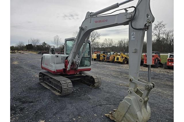 Image of Takeuchi TB175 equipment image 3