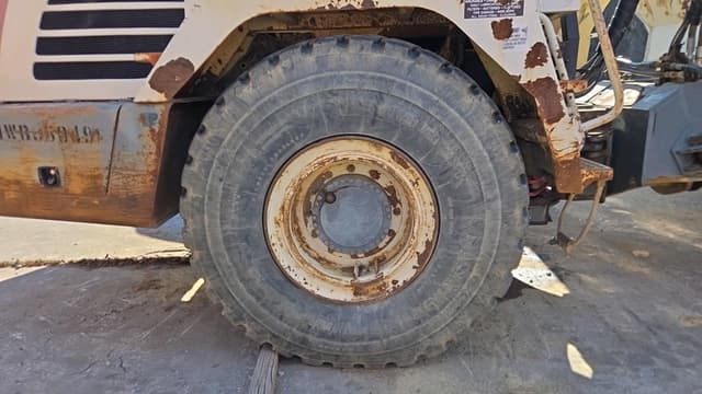 Image of Terex TA30 equipment image 2