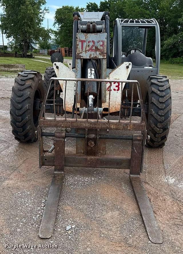 Image of Terex TH844C equipment image 1