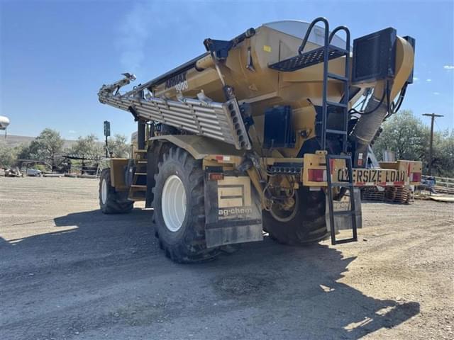 Image of Ag-Chem Terra-Gator 8104 equipment image 2