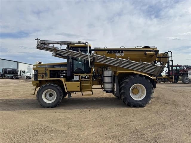 Image of Ag-Chem Terra-Gator 8104 equipment image 1