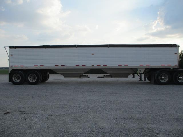 Image of Timpte Grain Trailer equipment image 3