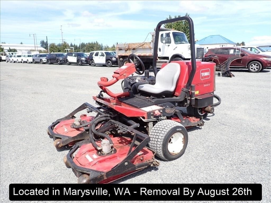 2005 Toro Groundsmaster 3500D Equipment Image0