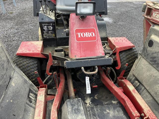 Image of Toro Groundsmaster 455-D equipment image 3