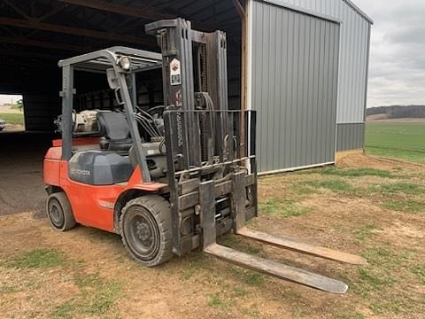 2005 Toyota 7FGU32 Equipment Image0