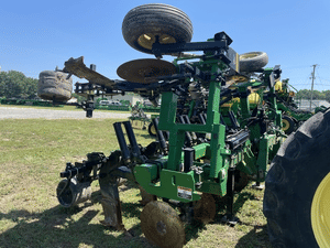 2005 Unverferth Zonebulder 122 Image