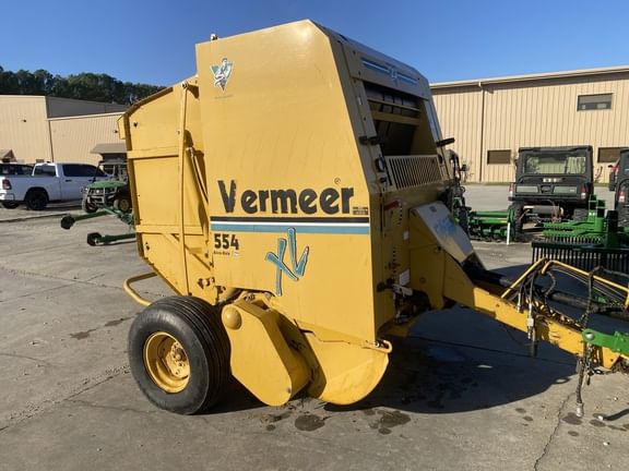 2005 Vermeer 554XL Equipment Image0