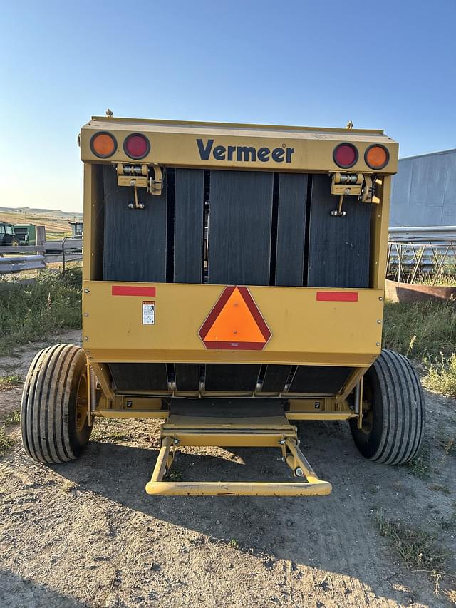 Image of Vermeer 555XL equipment image 4