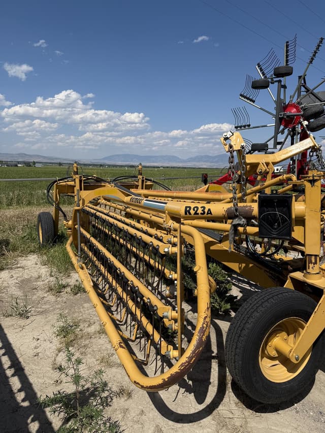 Image of Vermeer R23A equipment image 2