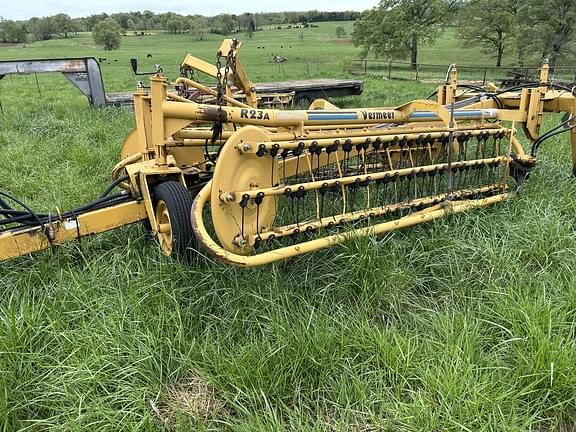 Image of Vermeer R23A equipment image 2
