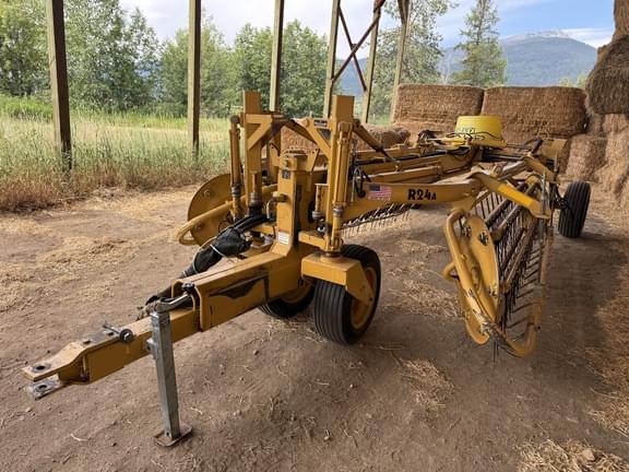Image of Vermeer R24A equipment image 2