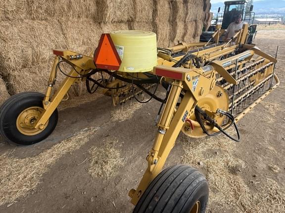 Image of Vermeer R24A equipment image 3