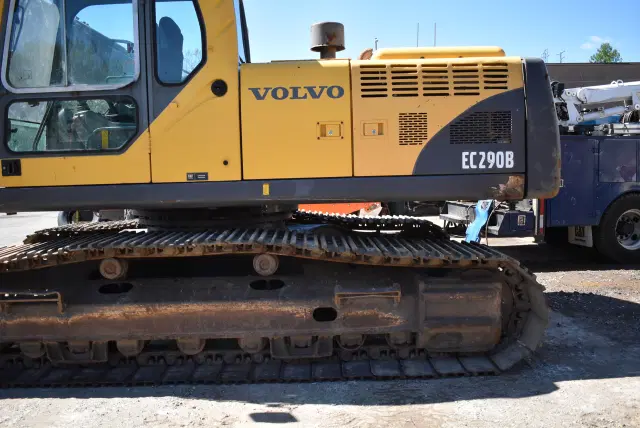 Image of Volvo EC290BLC equipment image 3