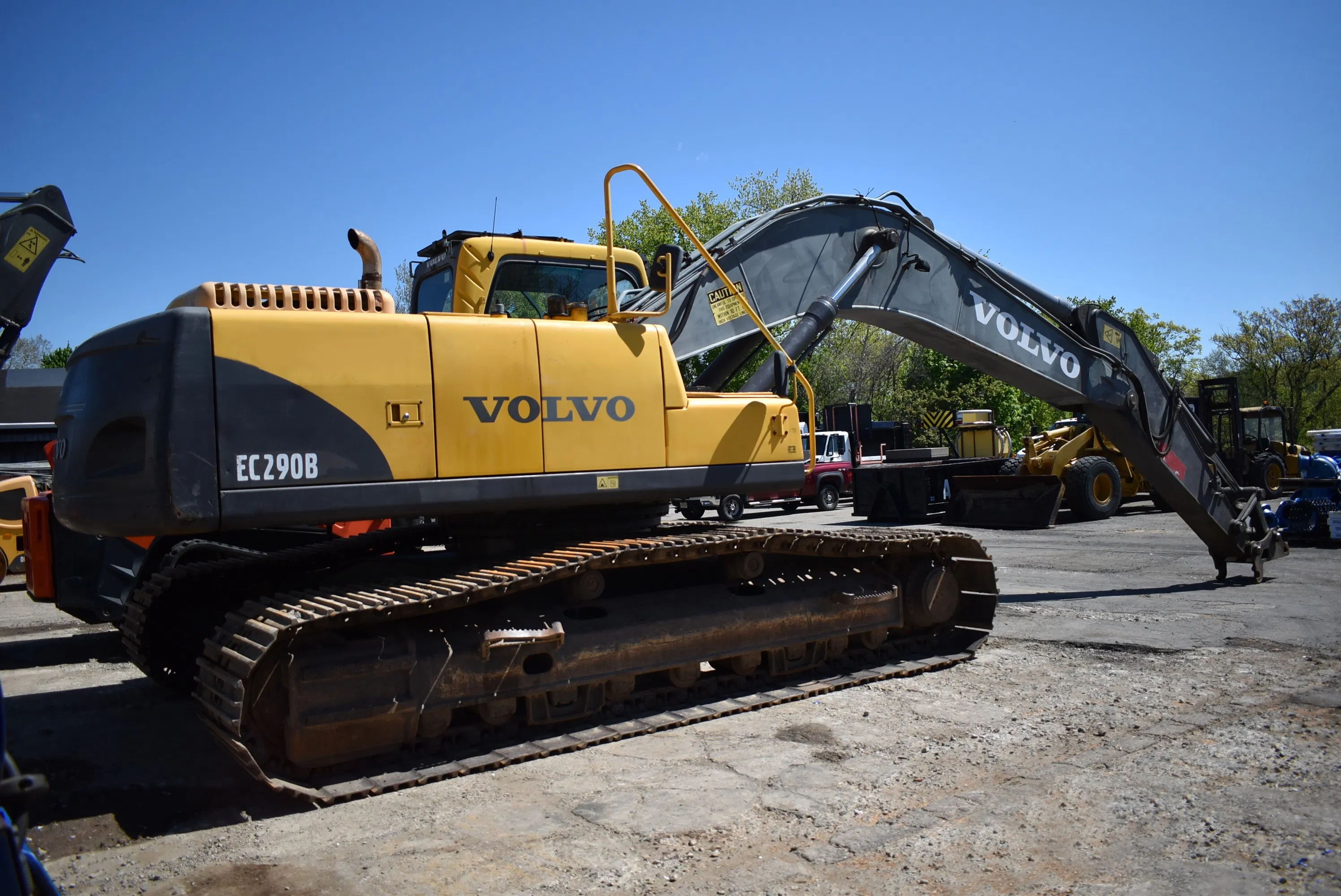 2005 Volvo EC290BLC Equipment Image0