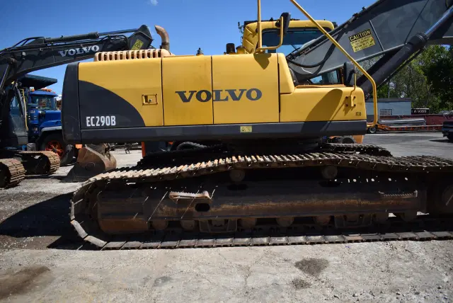 Image of Volvo EC290BLC equipment image 1