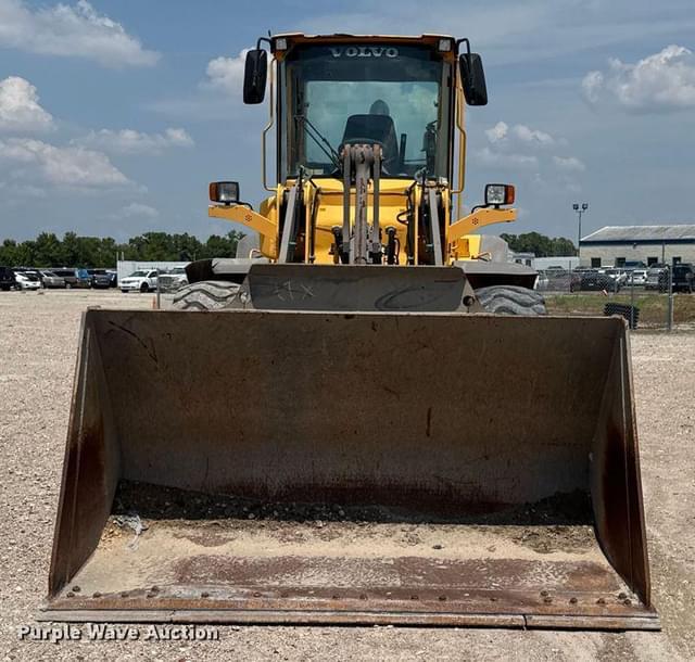 Image of Volvo L90E equipment image 1