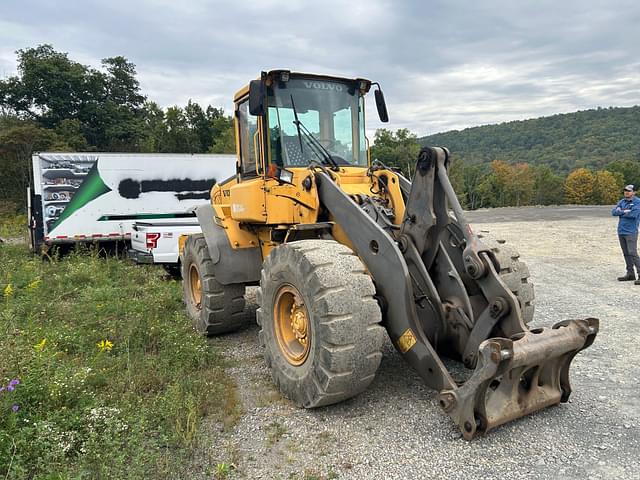 Image of Volvo L90E equipment image 2