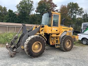 Main image Volvo L90E